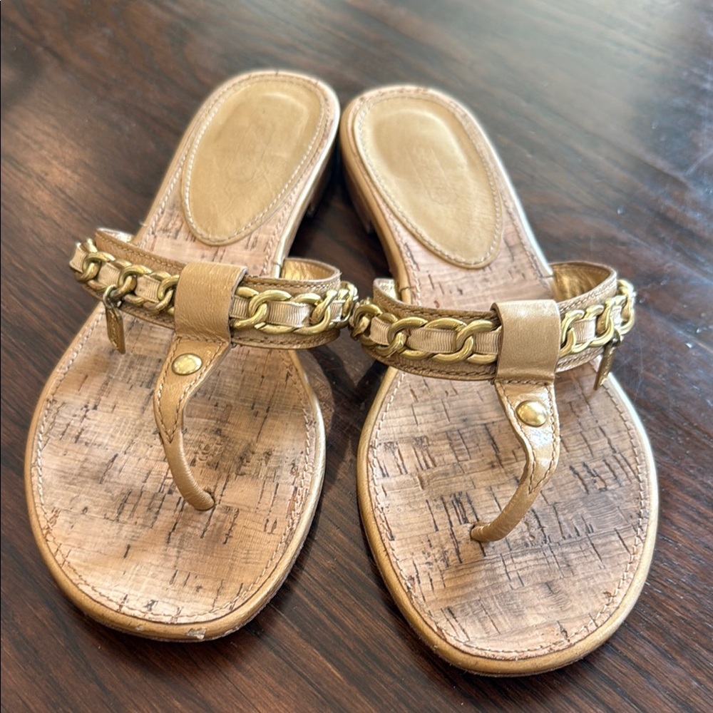 Coach Rizzo 8.5M Tan Chain Strap Sandals